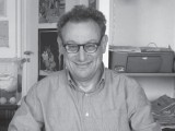 NU traf Danny Leder zu einem Gespräch über seine Familien-Fluchtgeschichte, sein politisches Engagement im Post-68er-Wien und sein Leben in Paris.