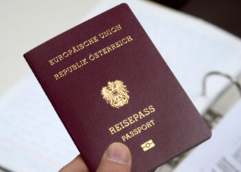 Nötiges Service für den laufenden Motor