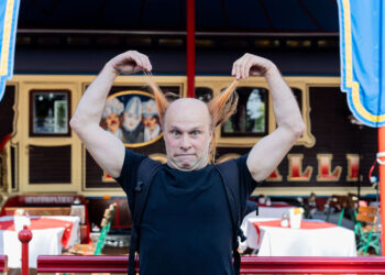 „Dummheit erfordert Mut“